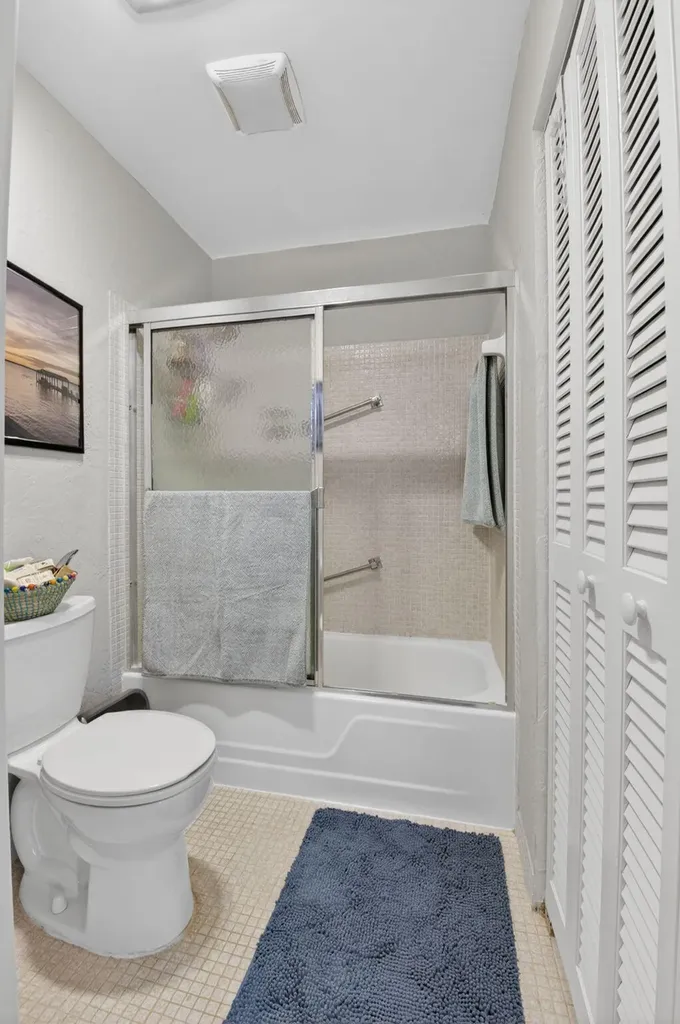 13765 Flora Place Delray Beach FL 33484