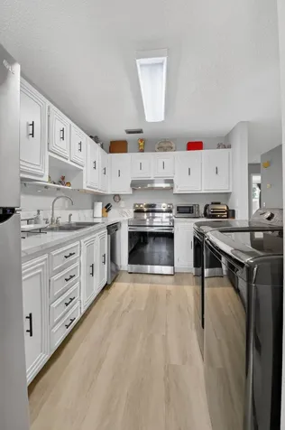 13765 Flora Place Delray Beach FL 33484
