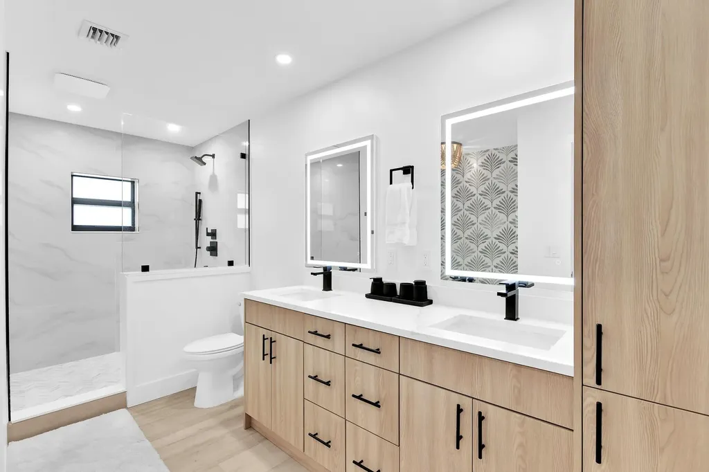 3210 Palm Drive Delray Beach FL 33483