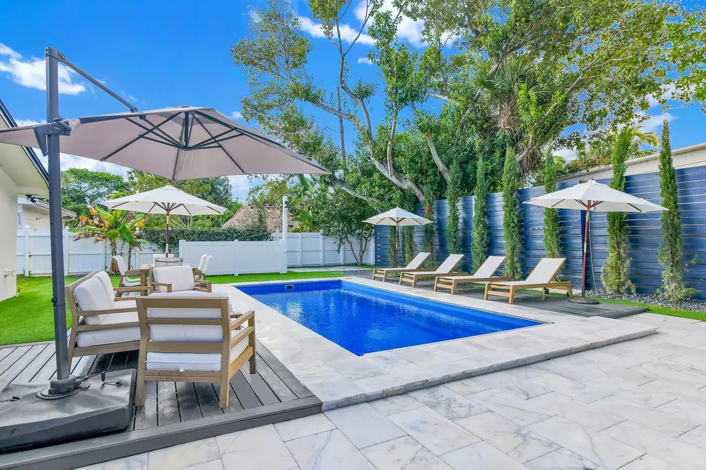 3210 Palm Drive Delray Beach FL 33483