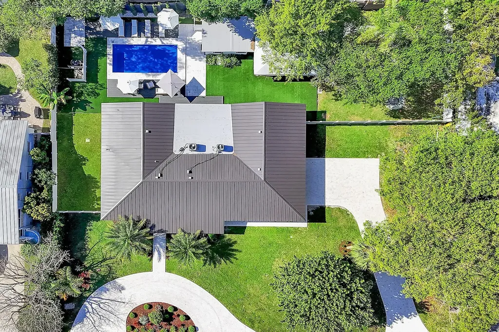 3210 Palm Drive Delray Beach FL 33483