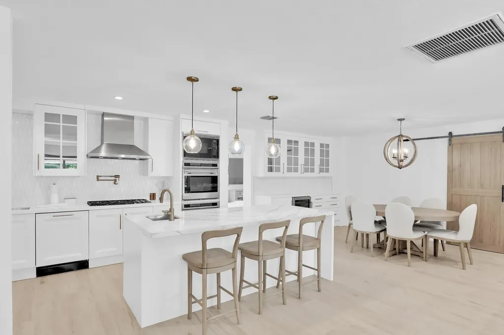 3210 Palm Drive Delray Beach FL 33483