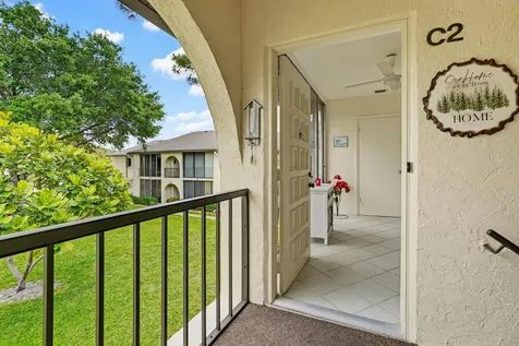 119 Lake Pine Circle Greenacres FL 33463