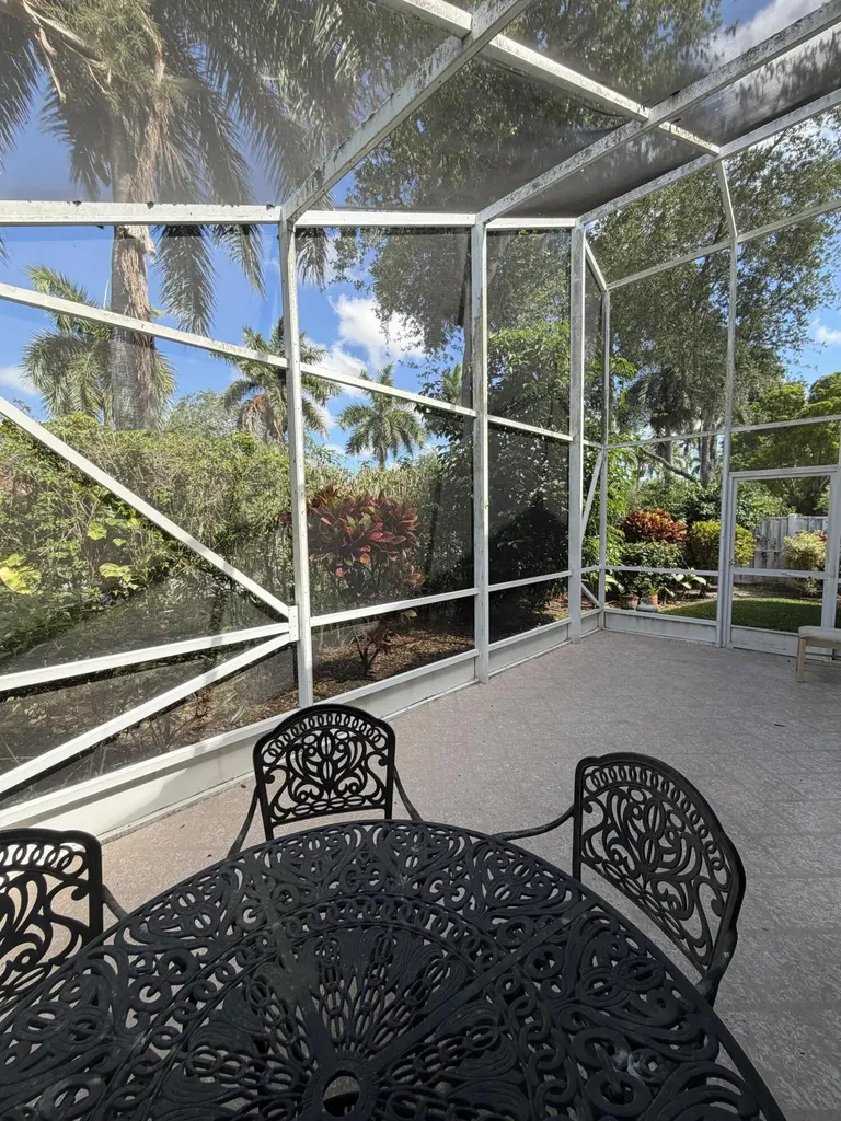9706 Harbour Lake Circle Boynton Beach FL 33437