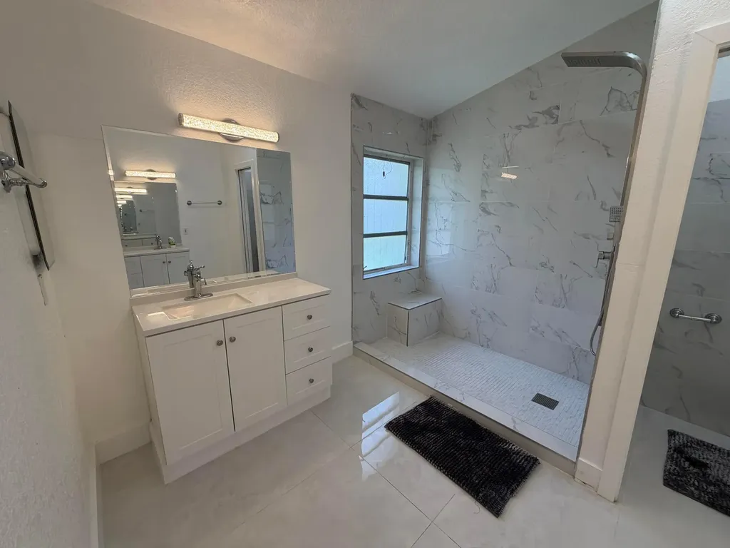 9706 Harbour Lake Circle Boynton Beach FL 33437