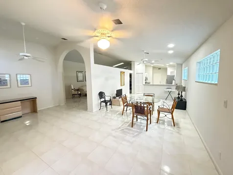 9706 Harbour Lake Circle Boynton Beach FL 33437