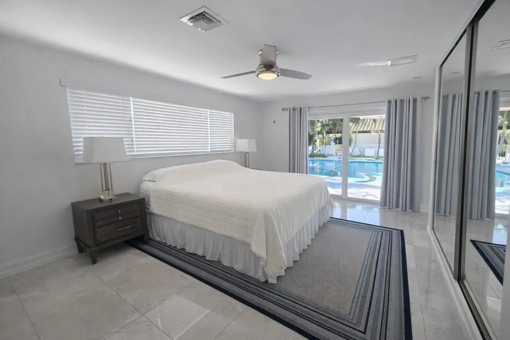 3910 NE 26th Avenue Lighthouse Point FL 33064