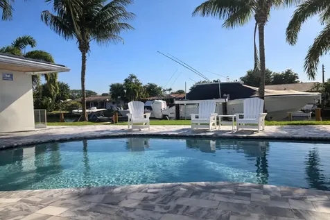 3910 NE 26th Avenue Lighthouse Point FL 33064