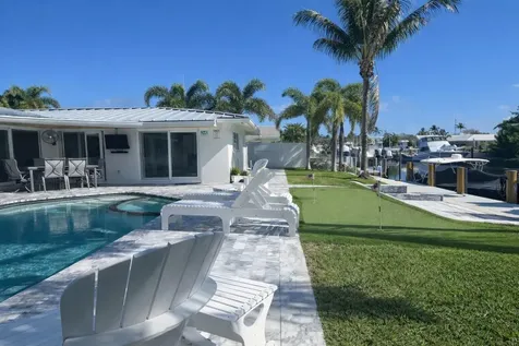 3910 NE 26th Avenue Lighthouse Point FL 33064