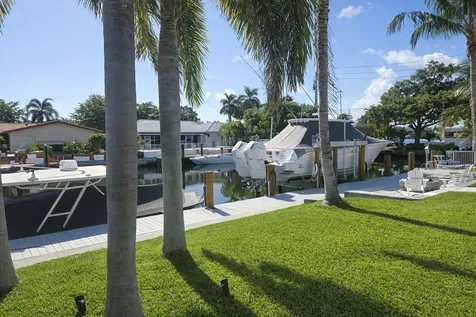 3910 NE 26th Avenue Lighthouse Point FL 33064