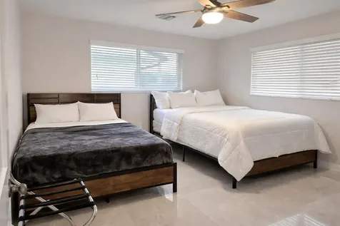 3910 NE 26th Avenue Lighthouse Point FL 33064