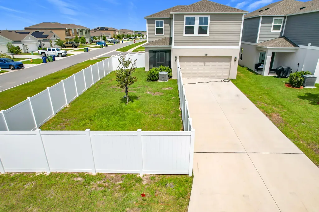 1504 Hummingbird Road Winter Haven FL 33884