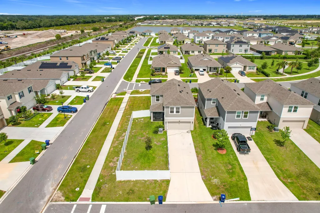 1504 Hummingbird Road Winter Haven FL 33884