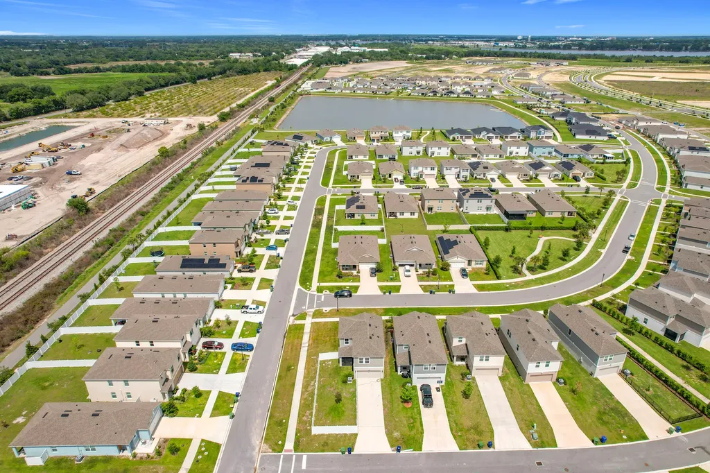 1504 Hummingbird Road Winter Haven FL 33884