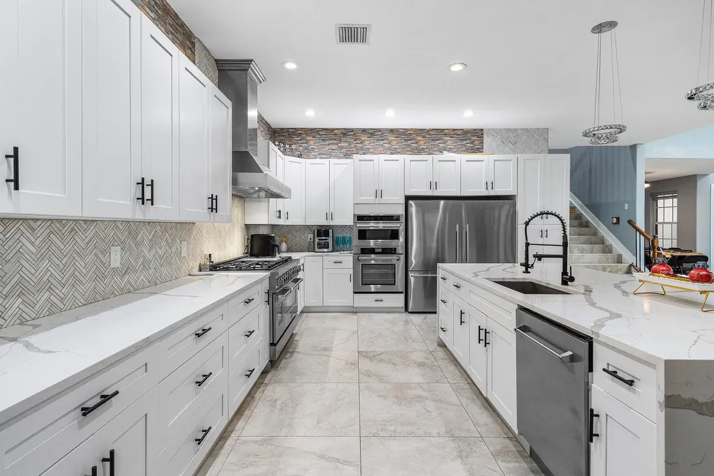 3486 Lago De Talavera Lake Worth FL 33467