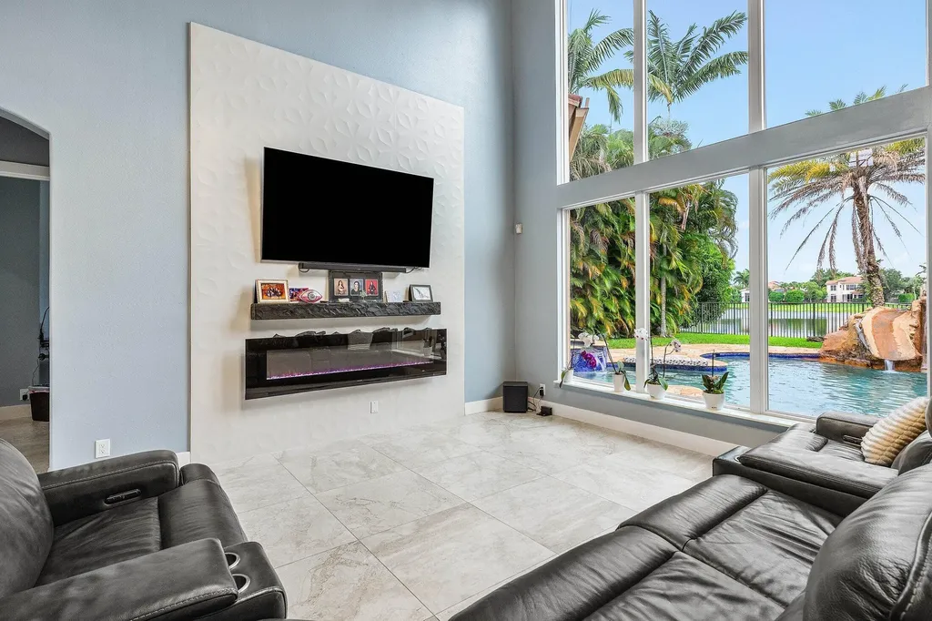 3486 Lago De Talavera Lake Worth FL 33467