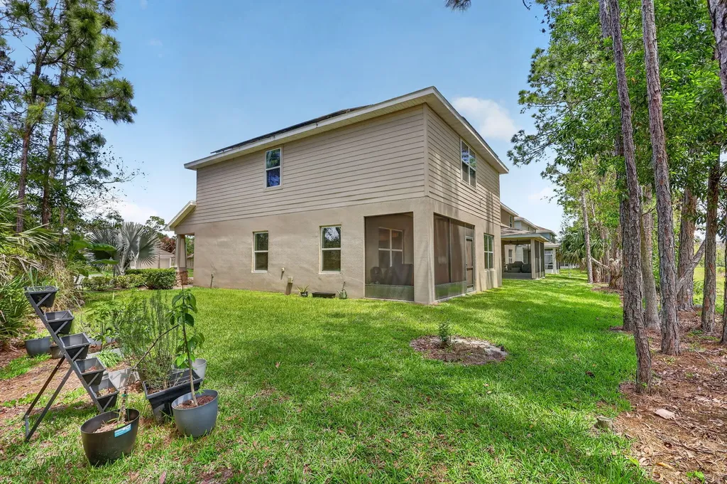674 NE Turtleback Trail Port St Lucie FL 34983