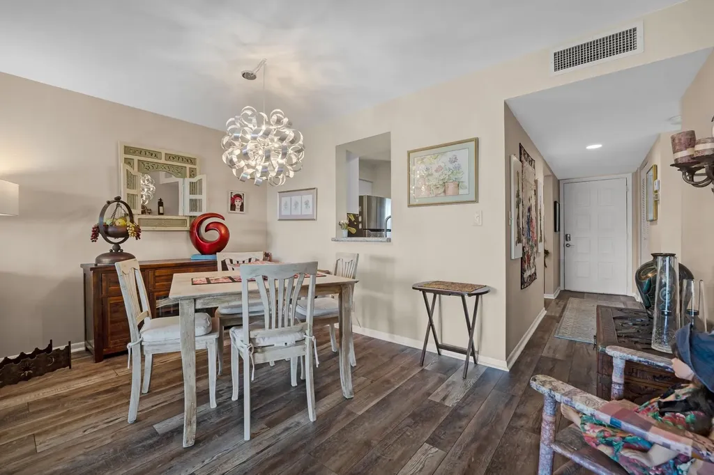 6936 Huntington Lane Delray Beach FL 33446