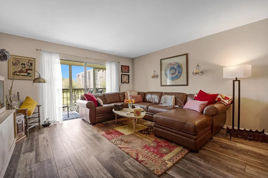 6936 Huntington Lane Delray Beach FL 33446