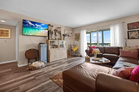 6936 Huntington Lane Delray Beach FL 33446