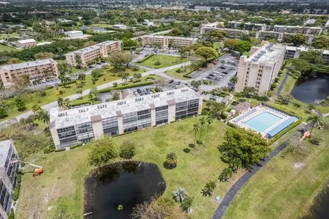 6936 Huntington Lane Delray Beach FL 33446