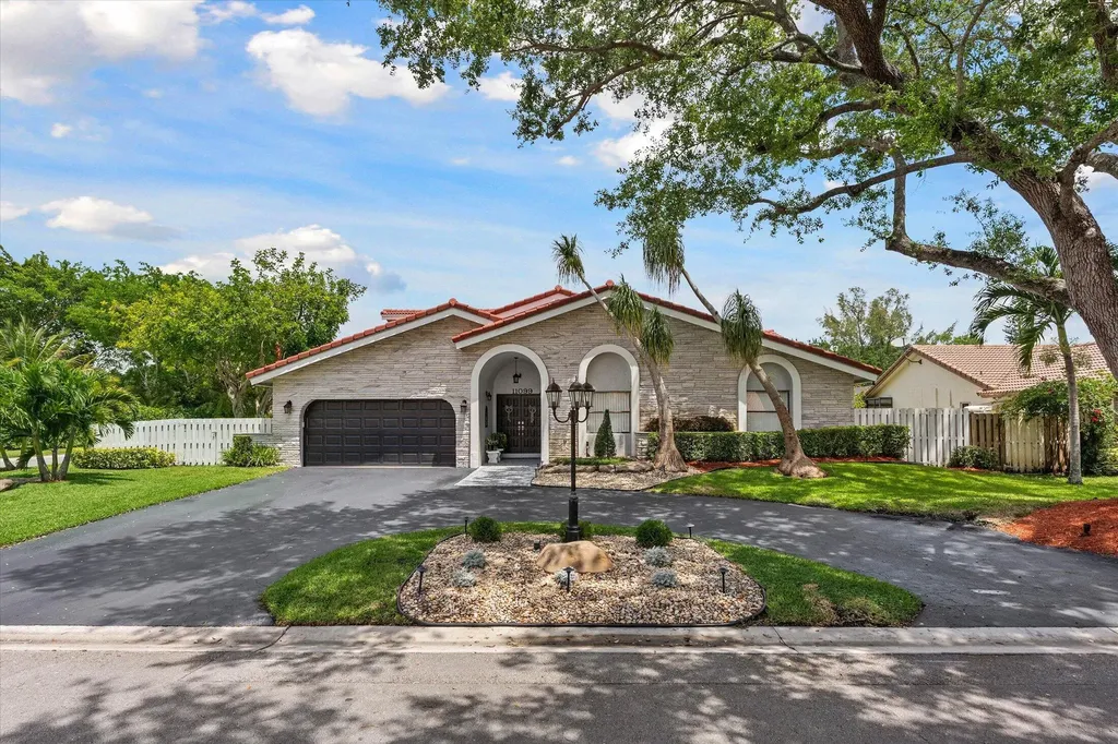 11099 NW 1st Court Coral Springs FL 33071