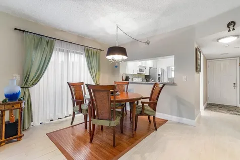 5200 E Club Circle Boca Raton FL 33487