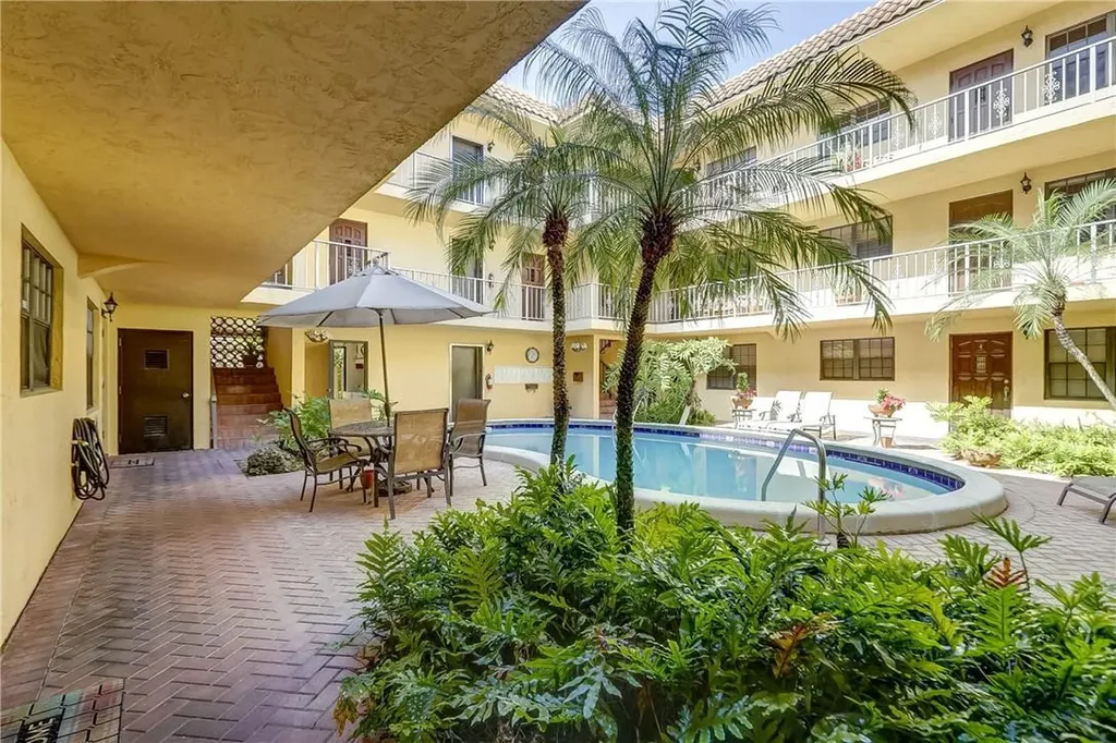917 NE 16th Avenue Fort Lauderdale FL 33304