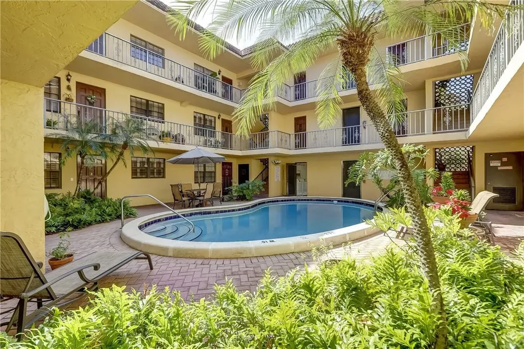 917 NE 16th Avenue Fort Lauderdale FL 33304
