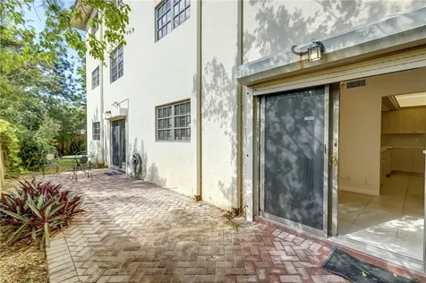 917 NE 16th Avenue Fort Lauderdale FL 33304