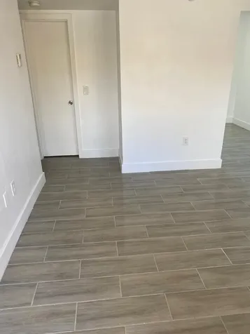 460 SW 7th Street Miami FL 33130