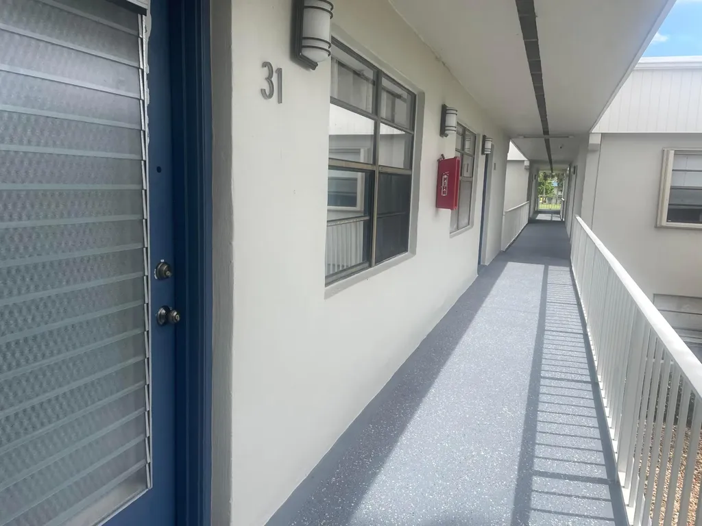 31 Capri A Delray Beach FL 33484