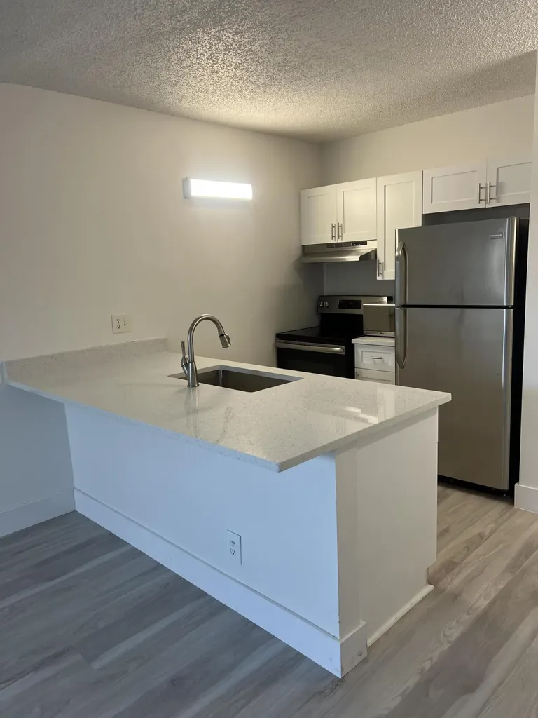 2501 Riverside Drive Coral Springs FL 33065
