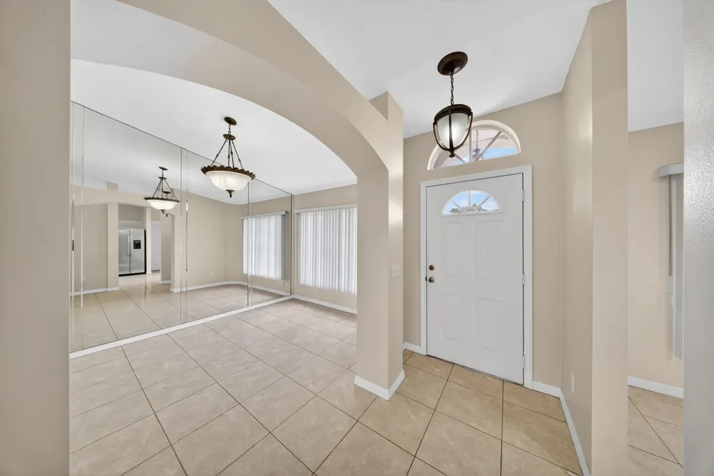 1044 SW Payne Avenue Port St Lucie FL 34953