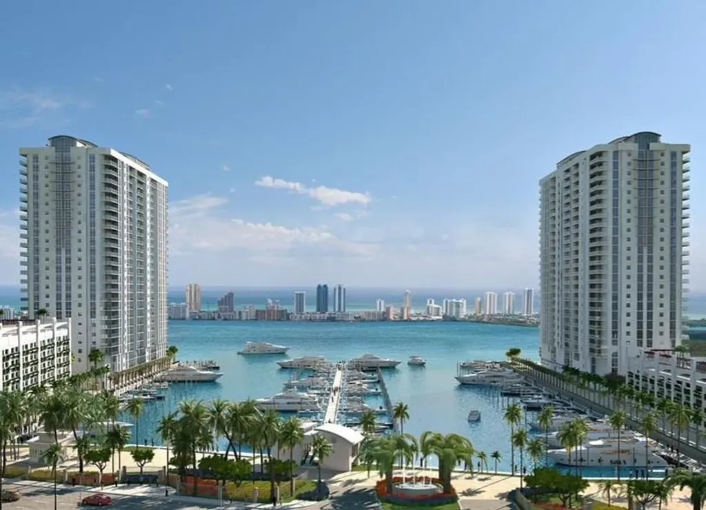 17301 Biscayne Boulevard North Miami Beach FL 33160