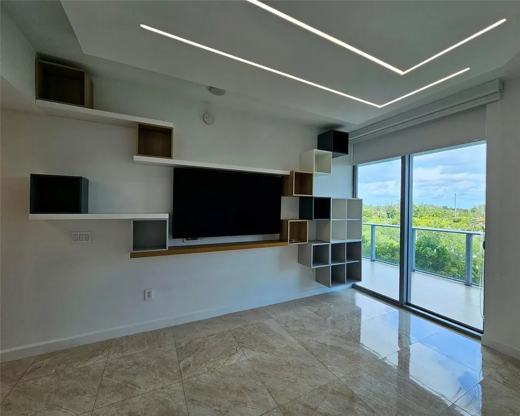 17301 Biscayne Boulevard North Miami Beach FL 33160
