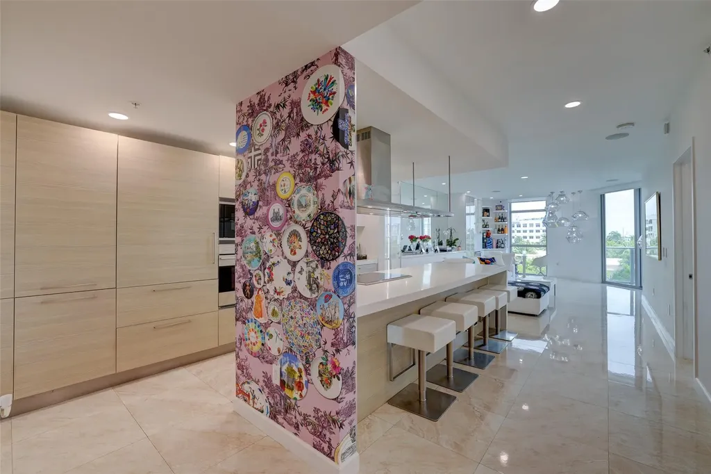 17301 Biscayne Boulevard North Miami Beach FL 33160