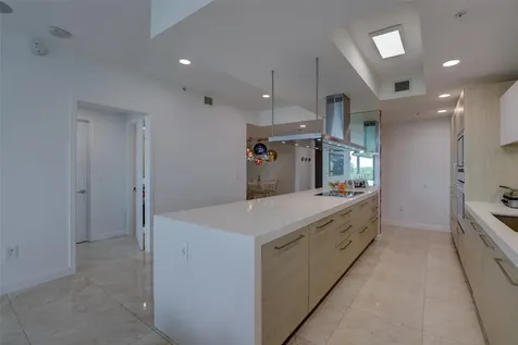 17301 Biscayne Boulevard North Miami Beach FL 33160