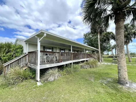 8121 NW 58th Lane Okeechobee FL 34972