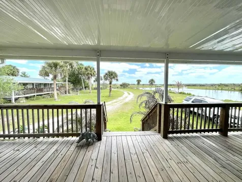 8121 NW 58th Lane Okeechobee FL 34972