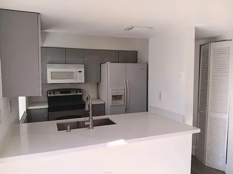 150 Riviera Circle Weston FL 33326