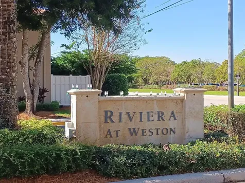 150 Riviera Circle Weston FL 33326