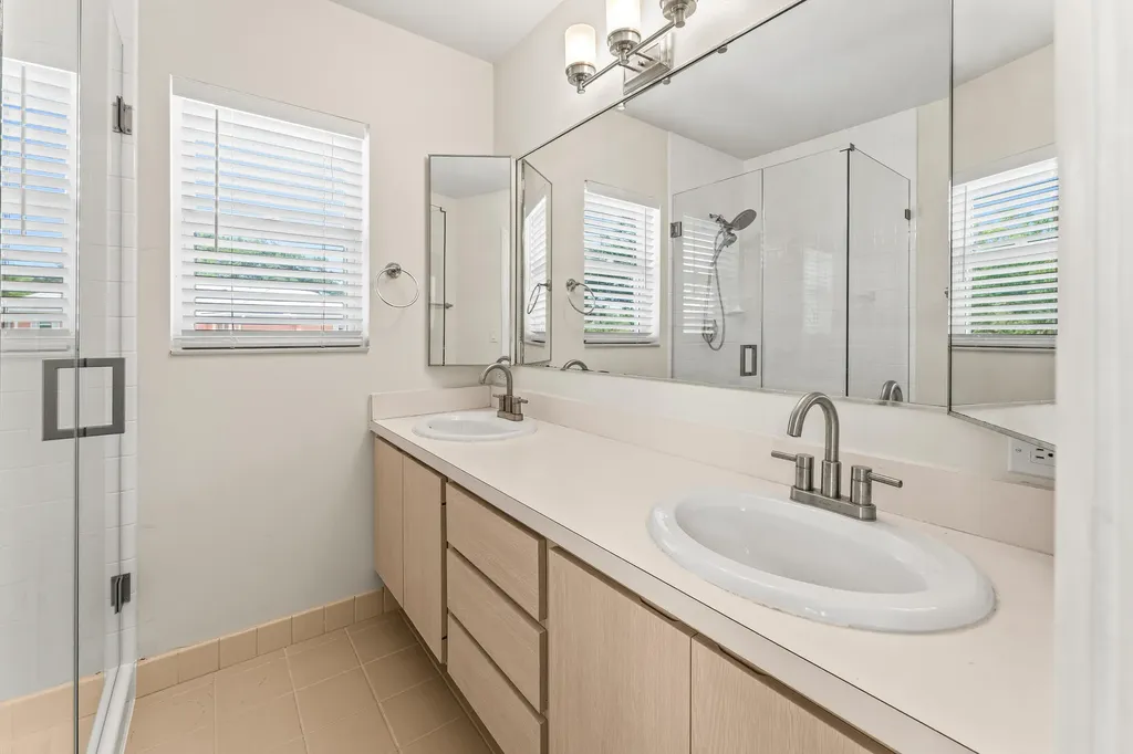 3136 Kingston Court West Palm Beach FL 33409