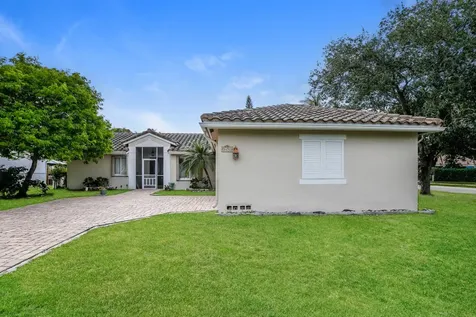 5491 NW 40th Terrace Coconut Creek FL 33073