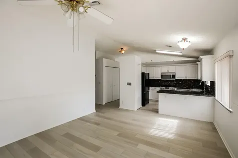 5491 NW 40th Terrace Coconut Creek FL 33073
