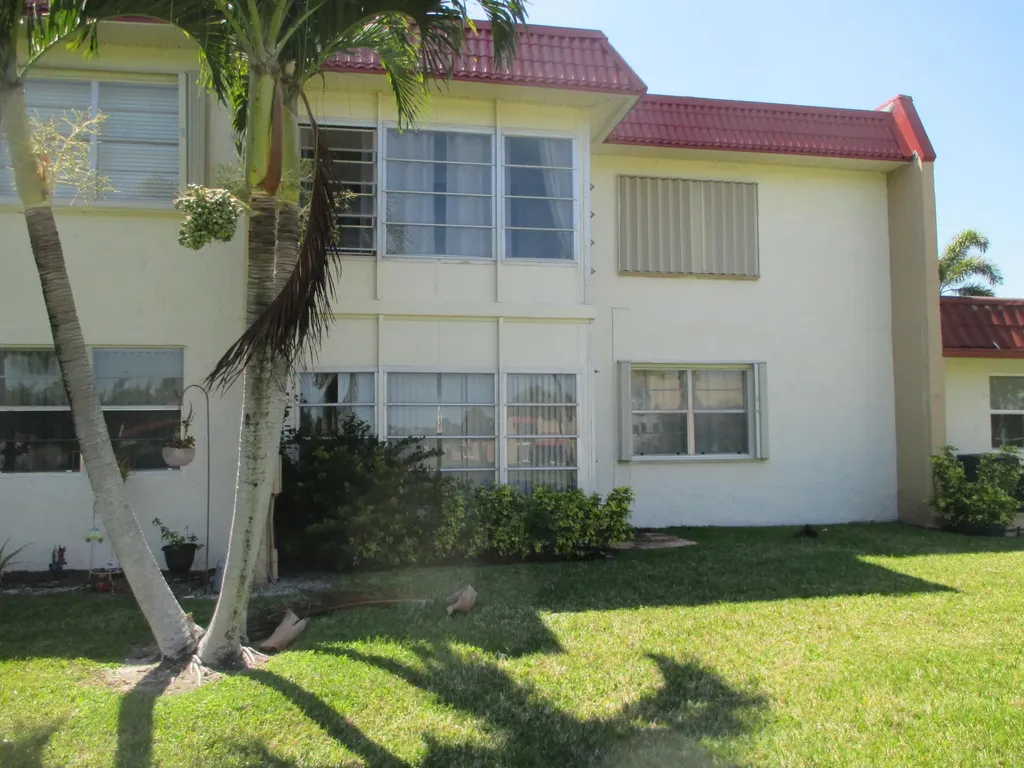 106 Lake Dora Drive West Palm Beach FL 33411