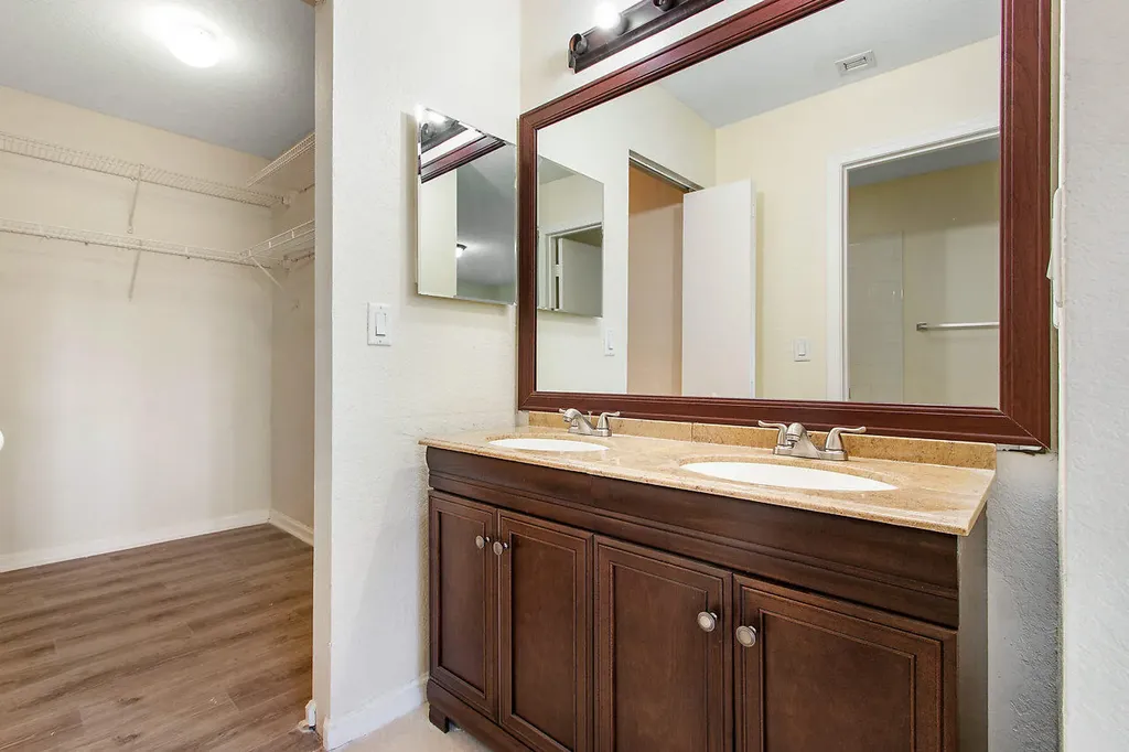 8460 NW 40th Street Coral Springs FL 33065