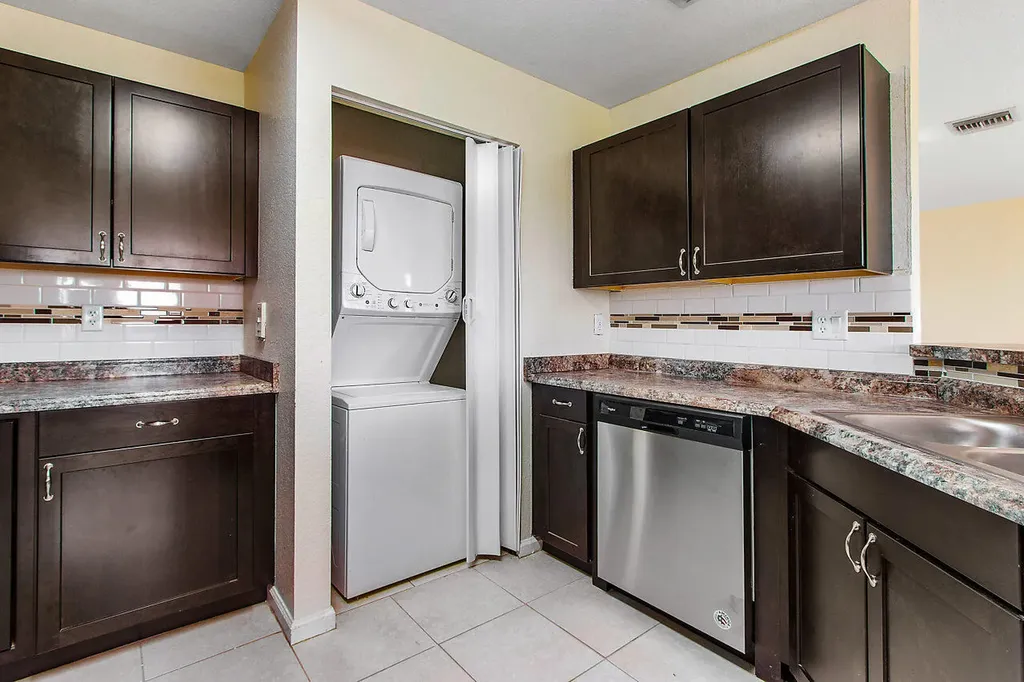 8460 NW 40th Street Coral Springs FL 33065