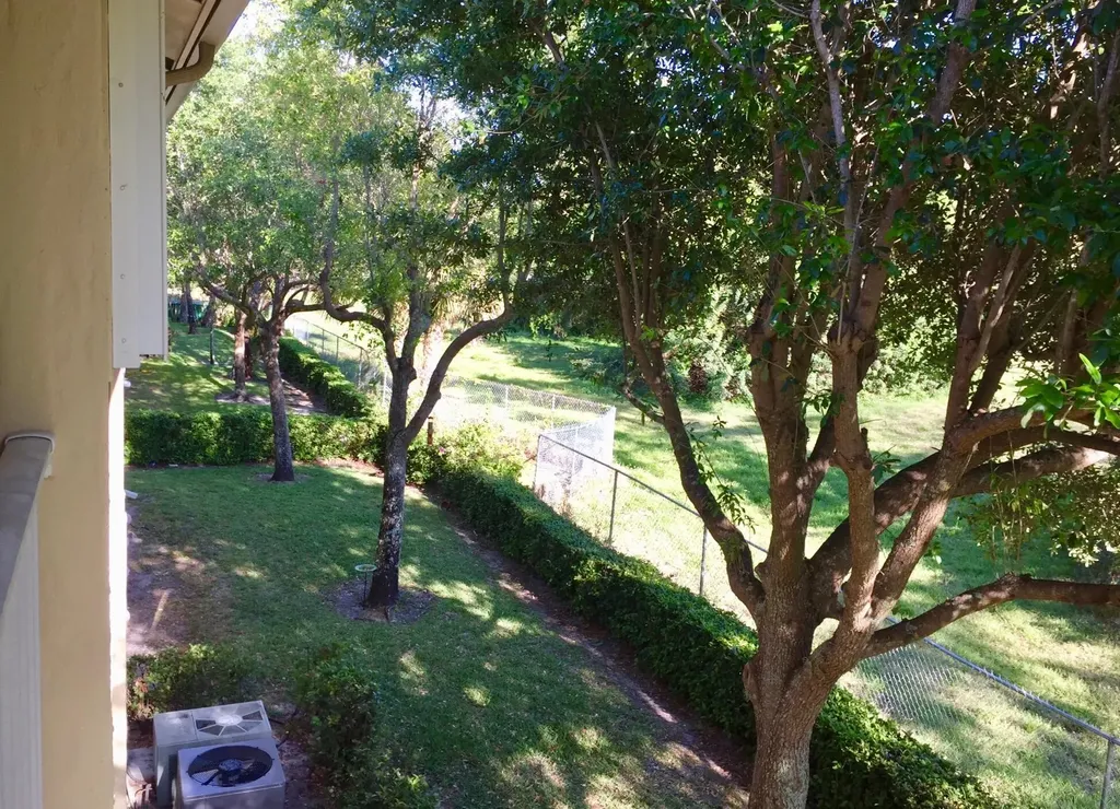 8460 NW 40th Street Coral Springs FL 33065