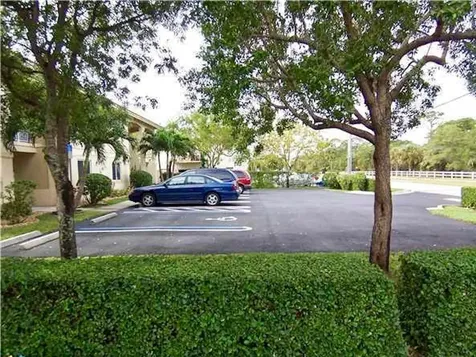 8460 NW 40th Street Coral Springs FL 33065